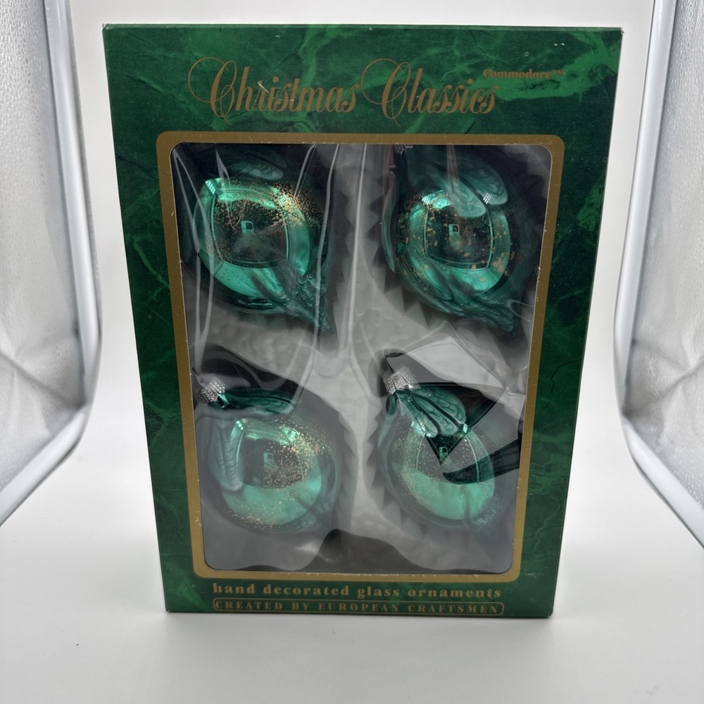 Christmas Classics-Ornaments-Hand Decorated-Glass-Commodore Green Gold‎ Swirl